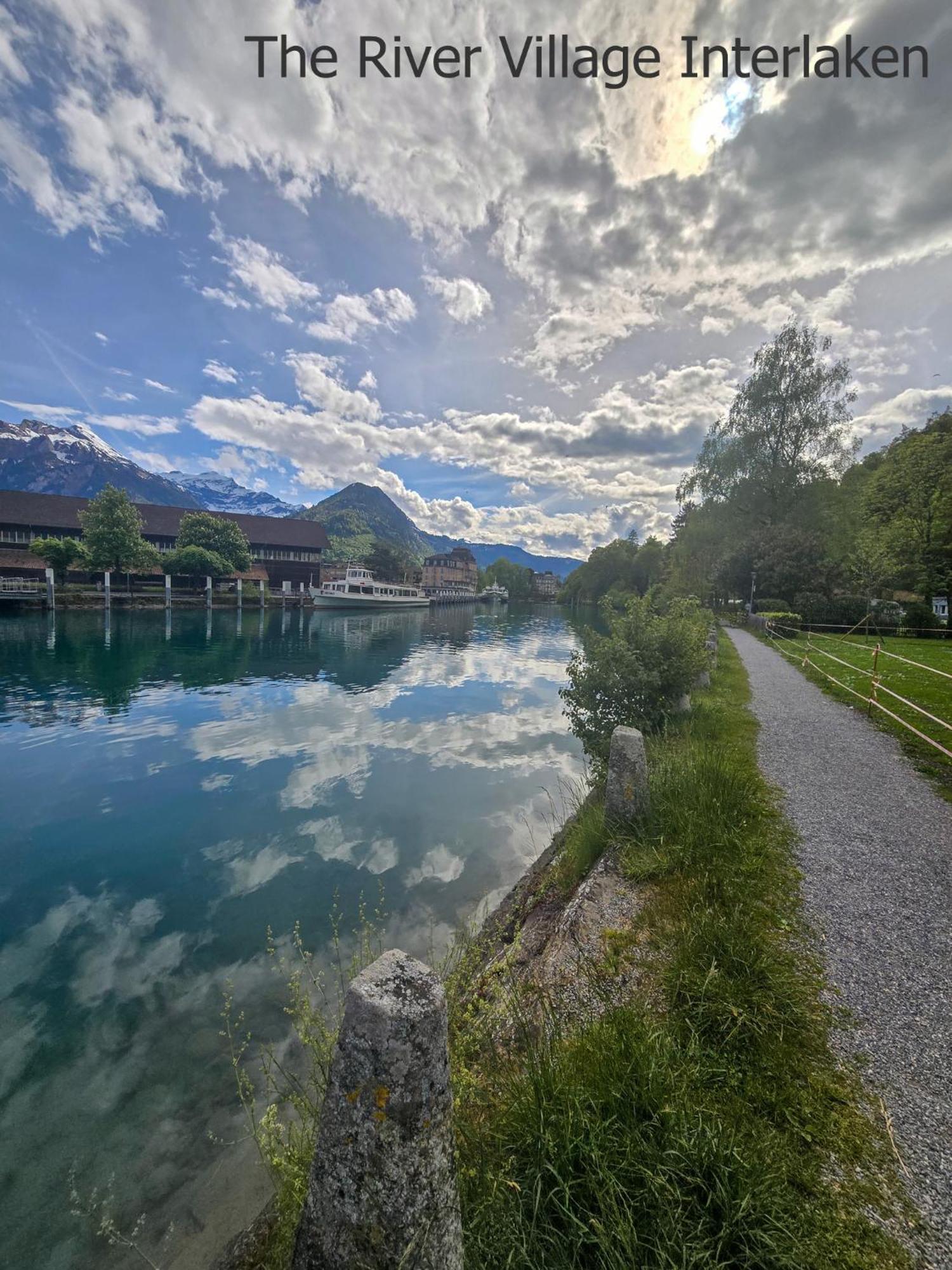 The River Village Interlaken Esterno foto