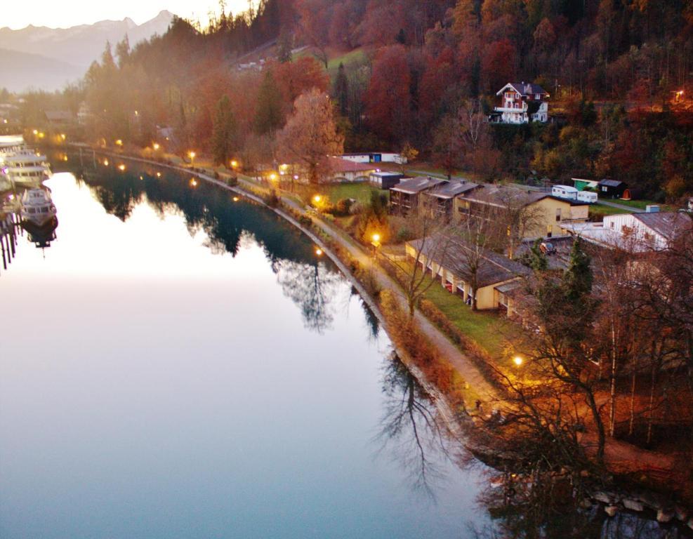 The River Village Interlaken Esterno foto